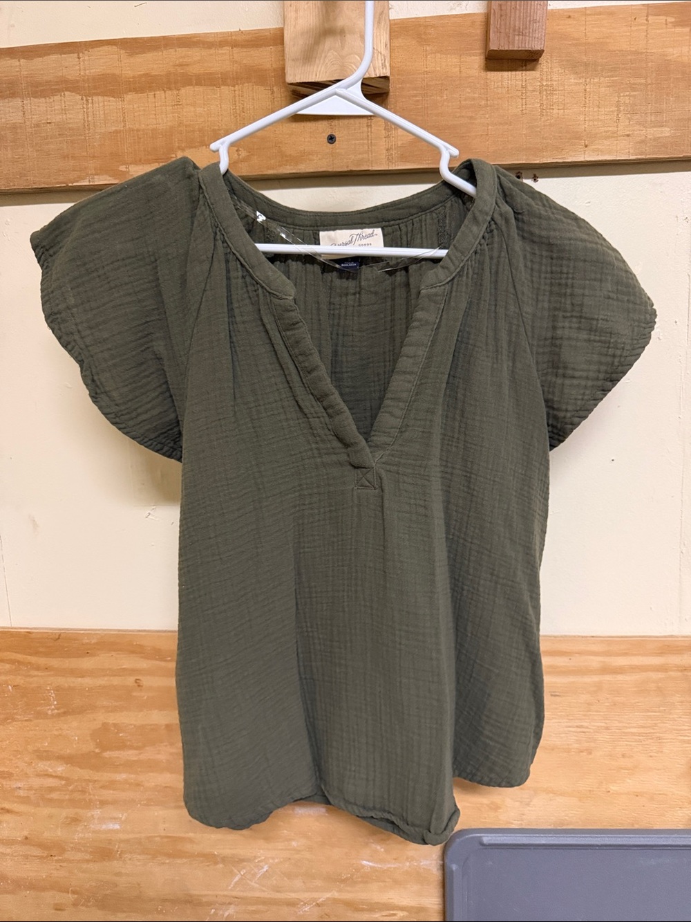 Universal Thread Olive Green Gauze V-Neck Flutter Sleeve Top